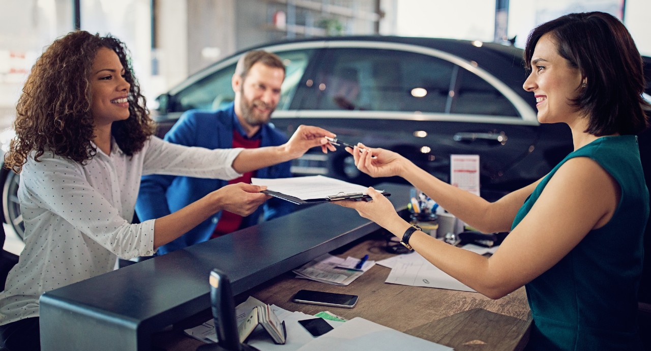 Saiba como transferêncir seu carro online?